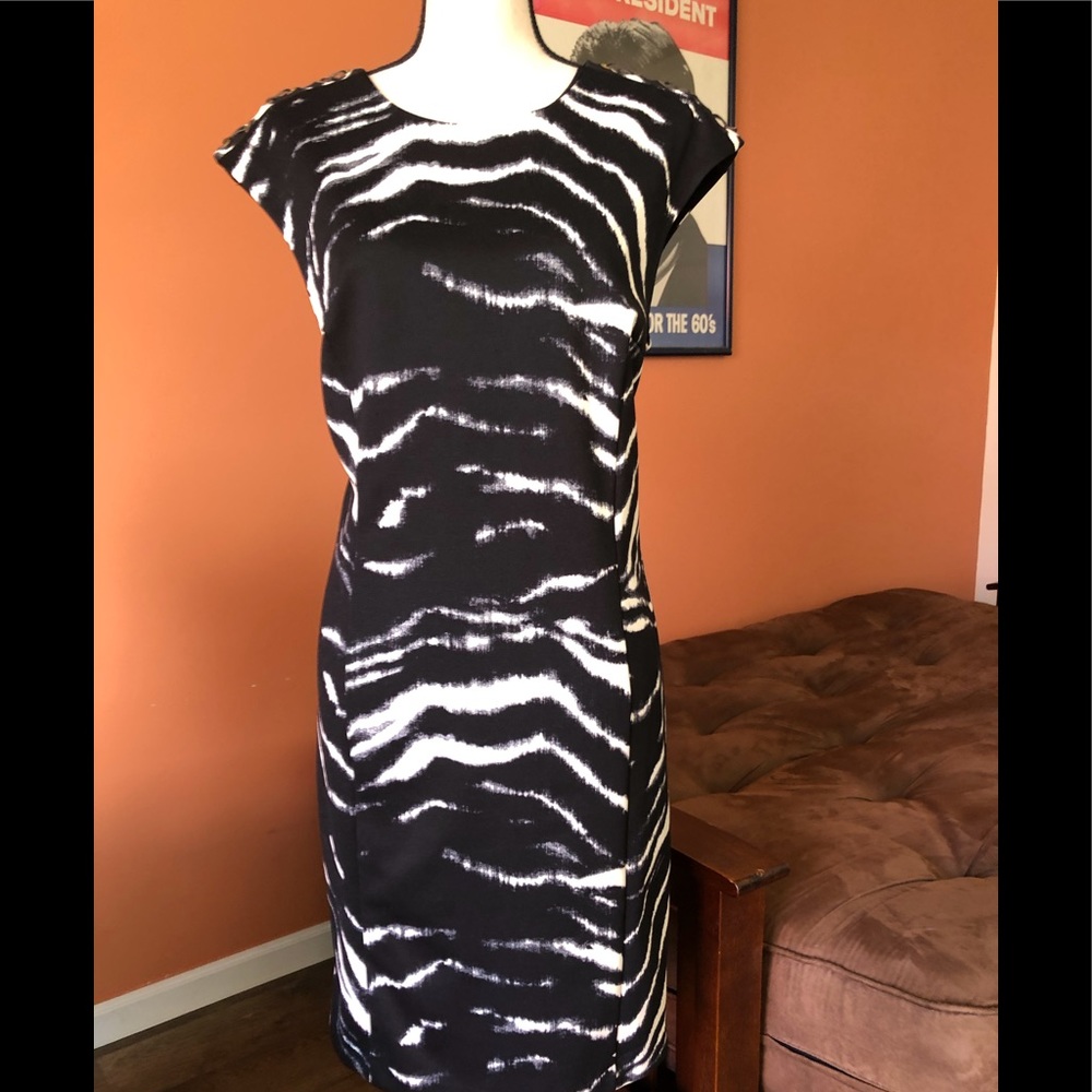 MICHAEL KORS black and cream sleeveless dress - Picture 2 of 8